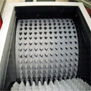 輥式破碎設(shè)備制砂效果好嗎